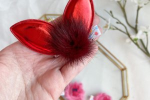 Набір з зайчиками заколки і резинки - Опис