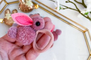 Набір з зайчиками заколки 14 - Опис