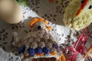 Курочка для пасхальных яиц .Декор к пасхи.Великодний декор - Описание