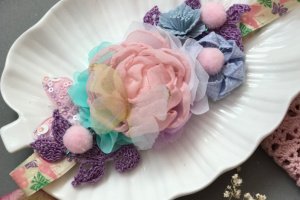 Повязка весна с розой и бабочкой.