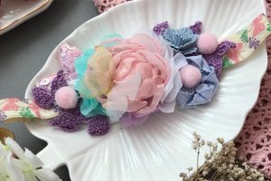 Повязка весна с розой и бабочкой. - Описание