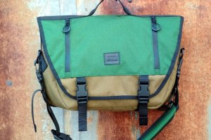 Месендежер, сумка для ноутбука Walker Green / Coyote - Описание