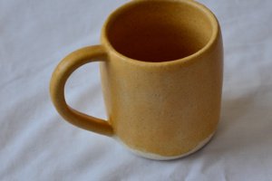 Чашка керамическая ручной работы