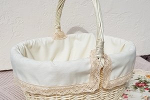 Корзина с чехлом и рушником - Описание