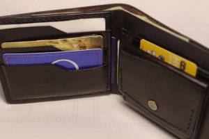 Гаманець зі шкіри, з тисненням ручна робота, - Опис