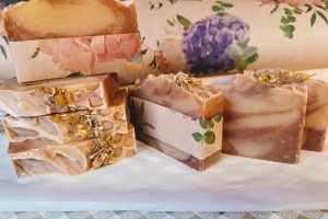 Мыло на топленом молоке с медом и ромашкой - Описание