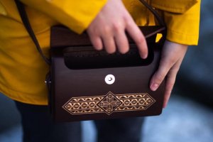 Женская деревянная сумочка "Prosta" - Описание