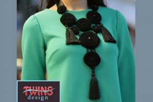 Украшение на шею - Описание