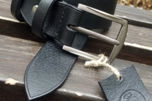 Ремені шкіряні ручної роботи - Опис