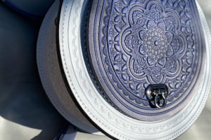 Сумка кожаная "Колорит" ручной работы - Описание