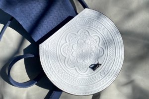 Сумка кожаная "Колорит" ручной работы - Описание
