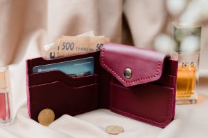 Женский мини-кошелек ручной работы - Описание
