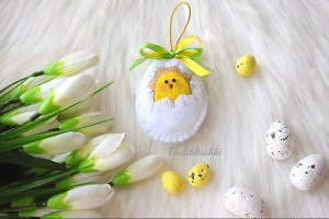 Великодній курча. Великодні яйця з фетру. курча - Опис