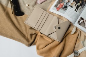 Кожаный мини-кошелек - Описание