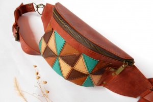 Поясна сумка «Монпансьє» зі шкіри - Опис
