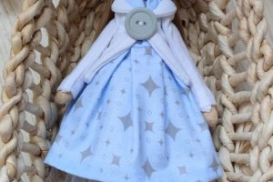 Текстильная кукла ручной работы,