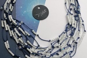 1001 вузлик - Опис