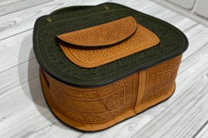 Женская кожаная сумка ручной работы "Азалия" оливка - Описание