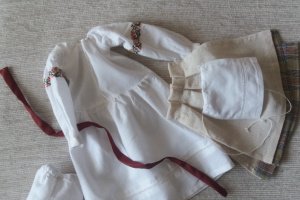 Лялька в українському вбранні - Опис