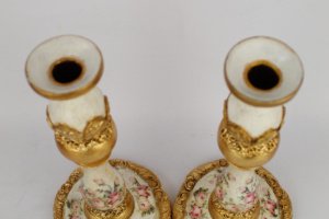 Декоративні підсвічники - Опис