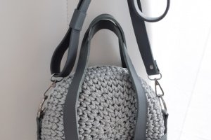 Сумочка "Портупея" світло-сіра - Опис