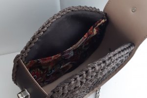 Круглая сумочка "Бохо" коричневая - Описание