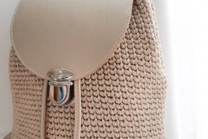 Золотий рюкзак - Опис