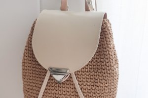 Рюкзак з класичним візерунком беж - Опис