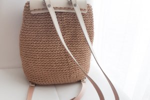 Рюкзак з класичним візерунком беж - Опис