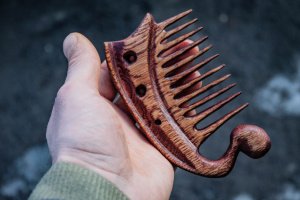 Гребінь для бороди - Опис