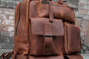 Рюкзак у військовому стилі, Шкіряний чоловічий рюкзак - Опис