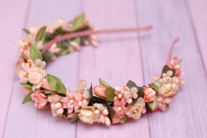Обруч ободок с цветами персиковый