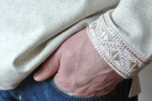 Мужская рубашка-вышиванка Замечательный подарок - Описание