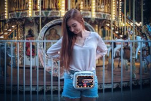 Поясная сумка с подсветкой - Описание