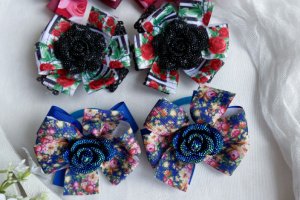 Набір бантики- резинки в садік ,бантики в школу квіти 5 - Опис