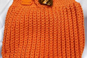 сумочка-ракушечка, оранжевого цвета. - Описание