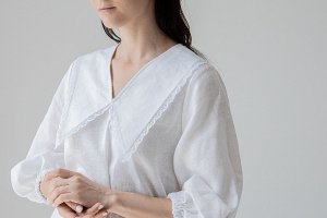Платье свободного фасона с воротничком. этно коллекция - Описание