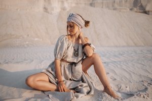 Женская костюм из льна на лето - Описание