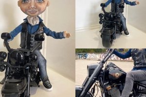 Лялька байкер лялька на мотоціклек лялька байкер - ІНШІ РОБОТИ