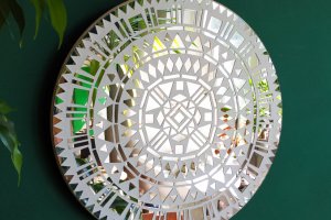 Зеркало-мозаика в форме солнца - Описание