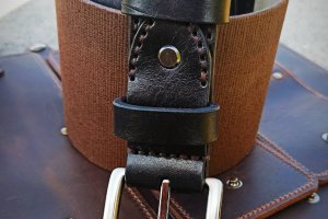 Чоловік шкіряний ремінь (чорний) - Опис