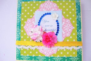 Об'ємна листівка "Ти прекрасна!" - Опис