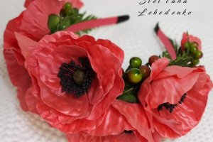 Обруч для волосся з кораловими маками