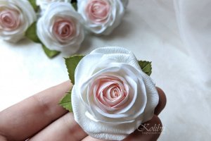 Шпилька для волосся з трояндою - Опис