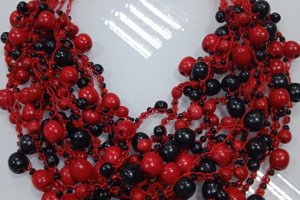 Українське намисто в етностилі Red and Black червоні коралі - Опис