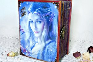 Шкатулка книга "Скарби Галадріель" - Опис