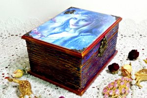 Шкатулка книга "Скарби Галадріель" - Опис