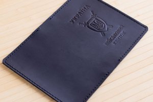 Обкладинка зі шкіри на військовий квиток чорна - Опис