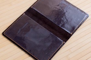 Обложка из кожи на военный билет шоколадная - Описание