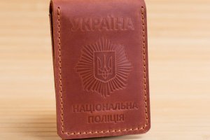 Обложка на удостоверение полиции с жетоном коричневая - Описание